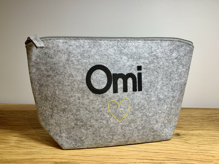 Omi