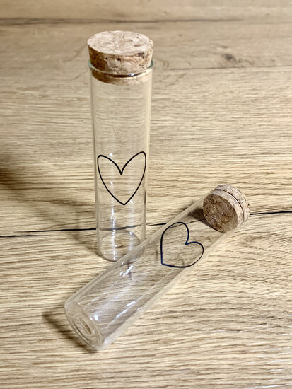 Proefbuisje met hartje DIY